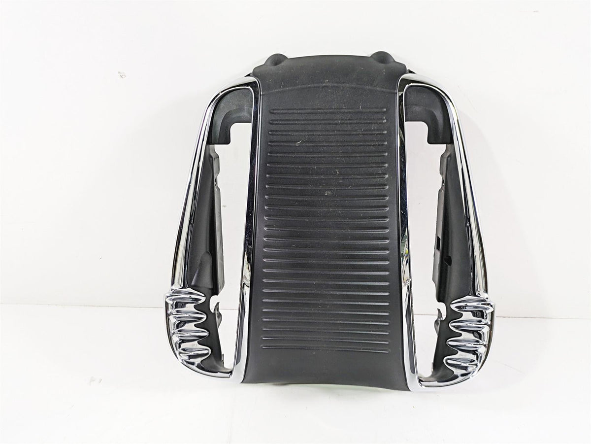 2006 Harley VRSCR Street V-Rod Radiator Center Cover Fairing 26788-01 {{ shop.shopifyCountryName }} - Mototech271