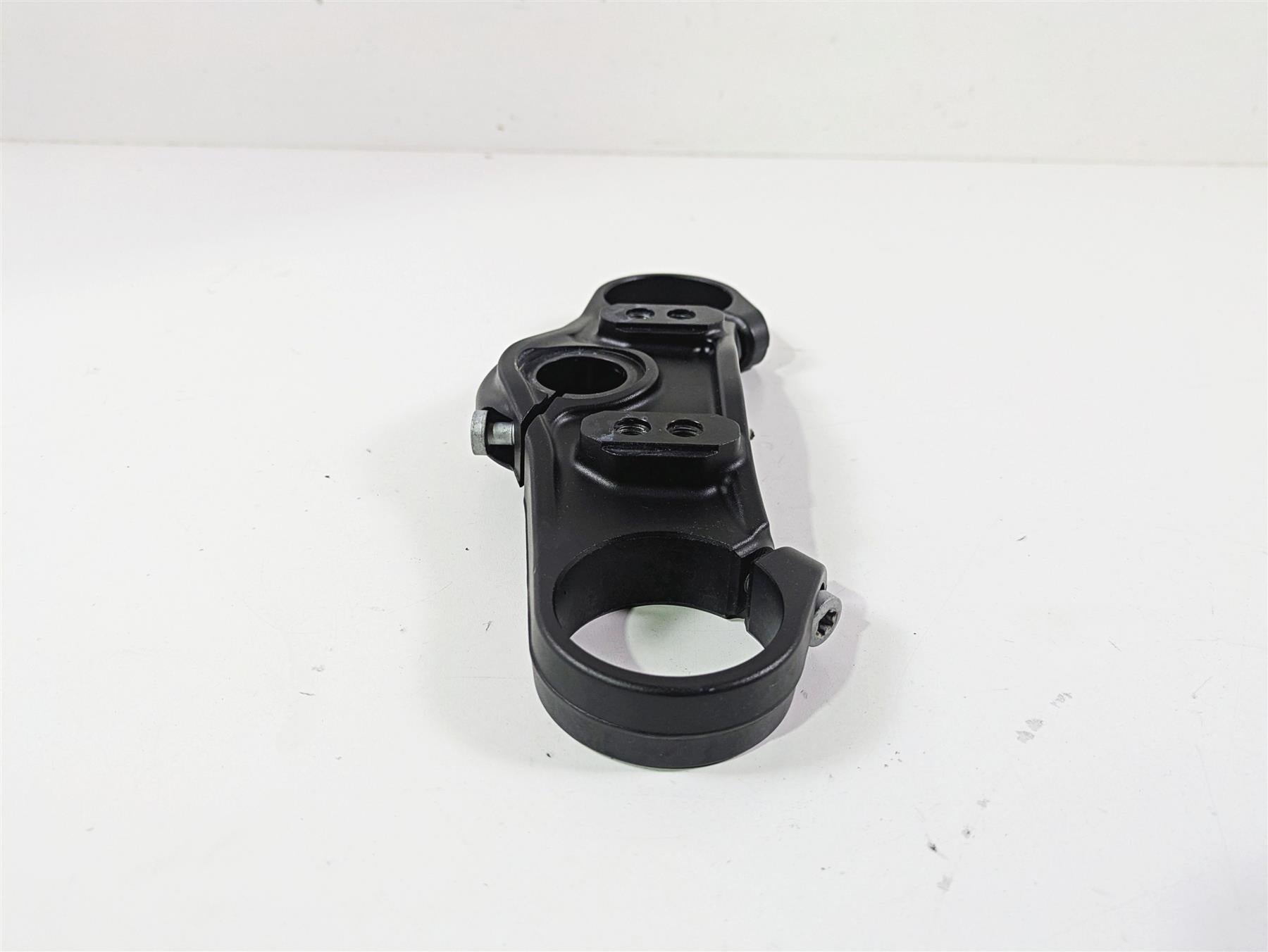 2017 KTM 1290 Super Duke GT Upper Triple Tree Steering Clamp 6140103402933S {{ shop.shopifyCountryName }} - Mototech271
