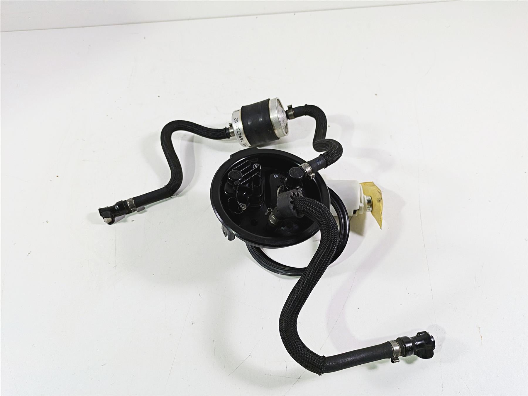 2012 BMW R1200R K27 Fuel Gas Petrol Pump - Tested 16147708071 {{ shop.shopifyCountryName }} - Mototech271