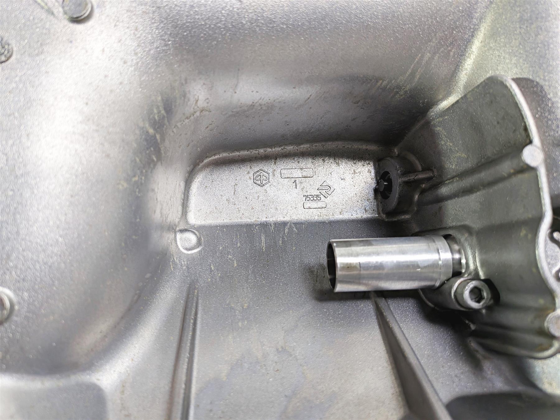 2016 Aprilia RSV 1100 Tuono V4 Factory Oil Pan Lower Engine Cover 8997555 {{ shop.shopifyCountryName }} - Mototech271