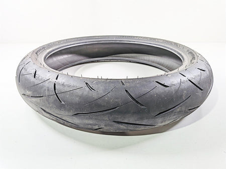 Used Front Motorcycle Tire Dunlop Sportmax Roadsport 2 120/70-R17 58W DOT2624 45238704-Mototech271