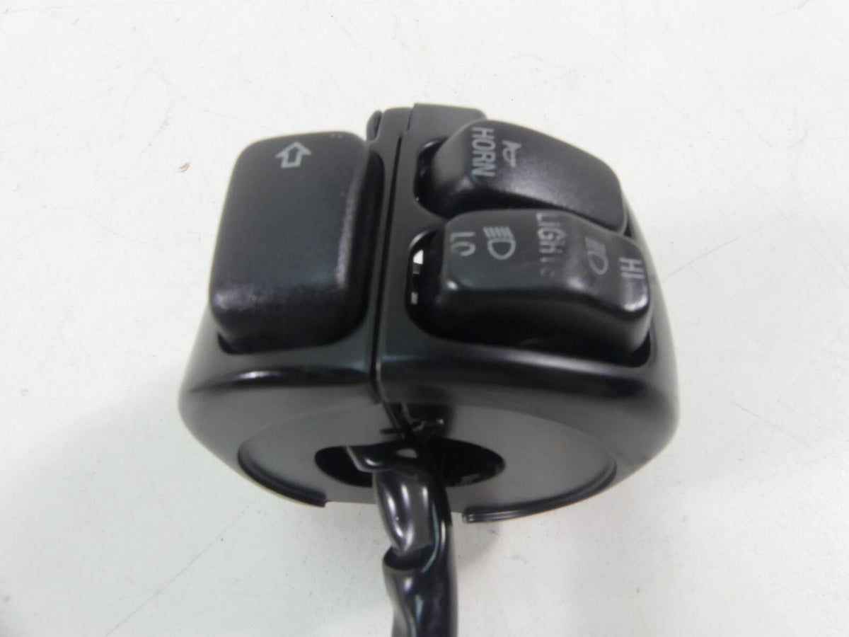 2015 Harley VRSCF Muscle V-Rod Left Control Switch Blinker Lights -Read 71682-06 {{ shop.shopifyCountryName }} - Mototech271