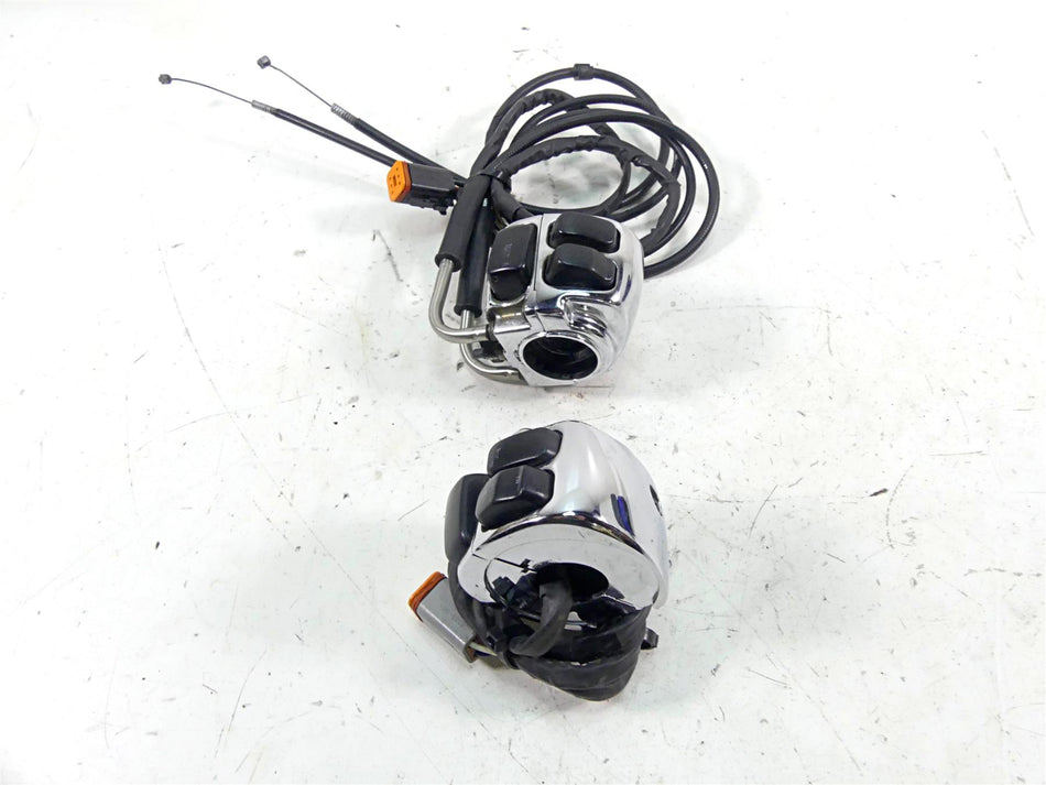 1997 Harley Sportster XL1200 C Left Right Control Switch Set 71682-06A 71591-96A {{ shop.shopifyCountryName }} - Mototech271