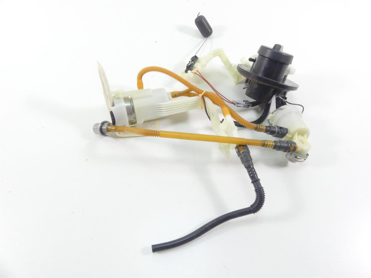 2016 Harley Touring FLHTP Electra Glide Fuel Gas Petrol Pump 7K 75069-08 {{ shop.shopifyCountryName }} - Mototech271