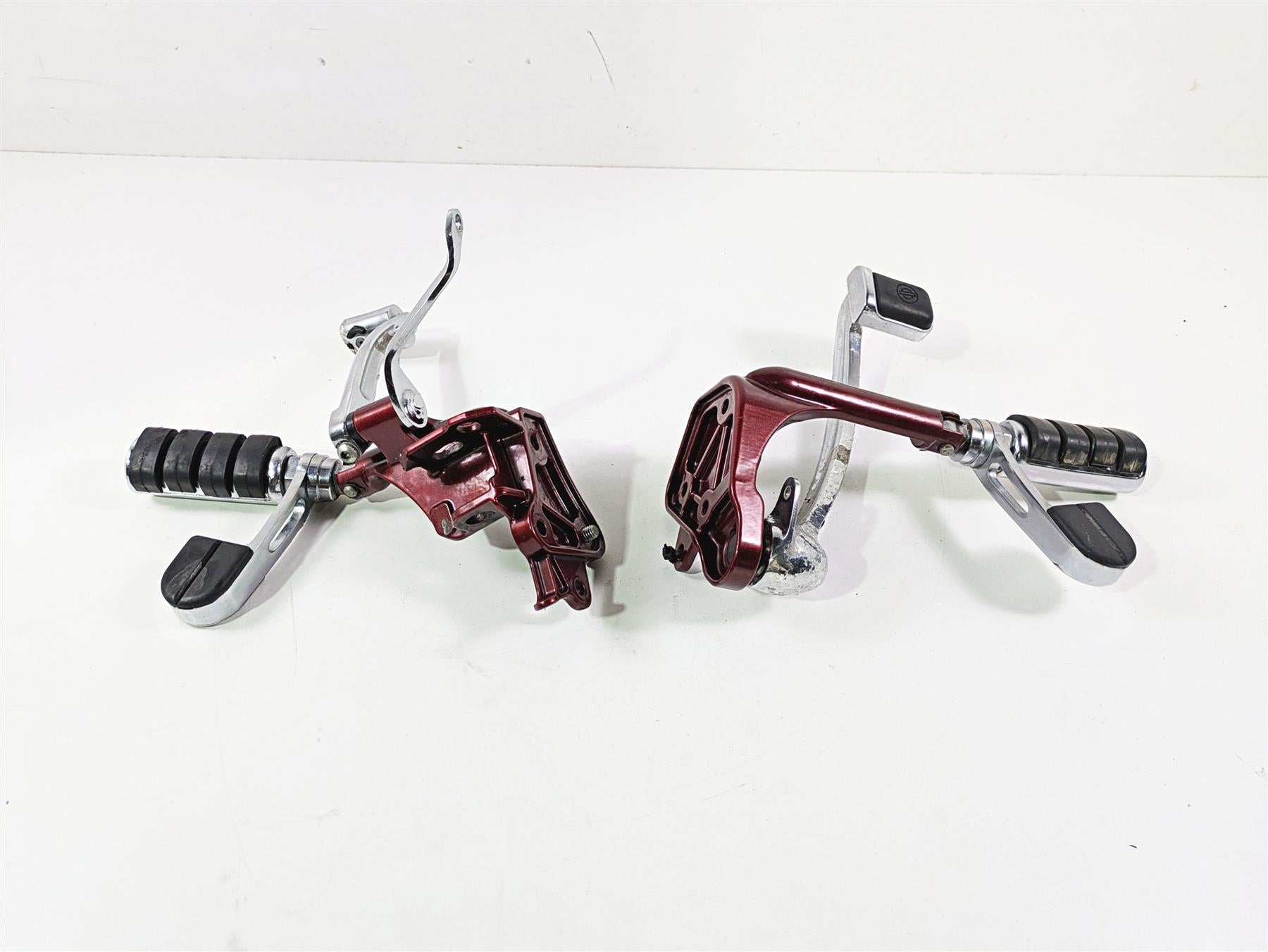 2008 Harley FXCWC Softail Rocker Front Footpeg Shifter Brake Set -Read 42508-08 {{ shop.shopifyCountryName }} - Mototech271