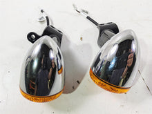 Load image into Gallery viewer, 2019 Indian Chieftain Limited Front Blinker Turn Signal Set 2414421 | Mototech271

