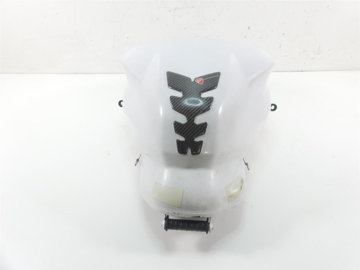 2017 Ducati 939 S Supersport Fuel Petrol Gas Tank - No Dent 58612531B 58612532B {{ shop.shopifyCountryName }} - Mototech271