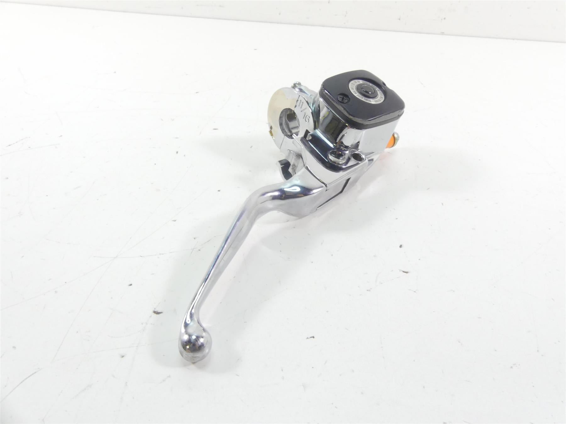 2007 Harley FLHTCU SE2 CVO Electra Glide Front Brake Master Cylinder 41700740 {{ shop.shopifyCountryName }} - Mototech271
