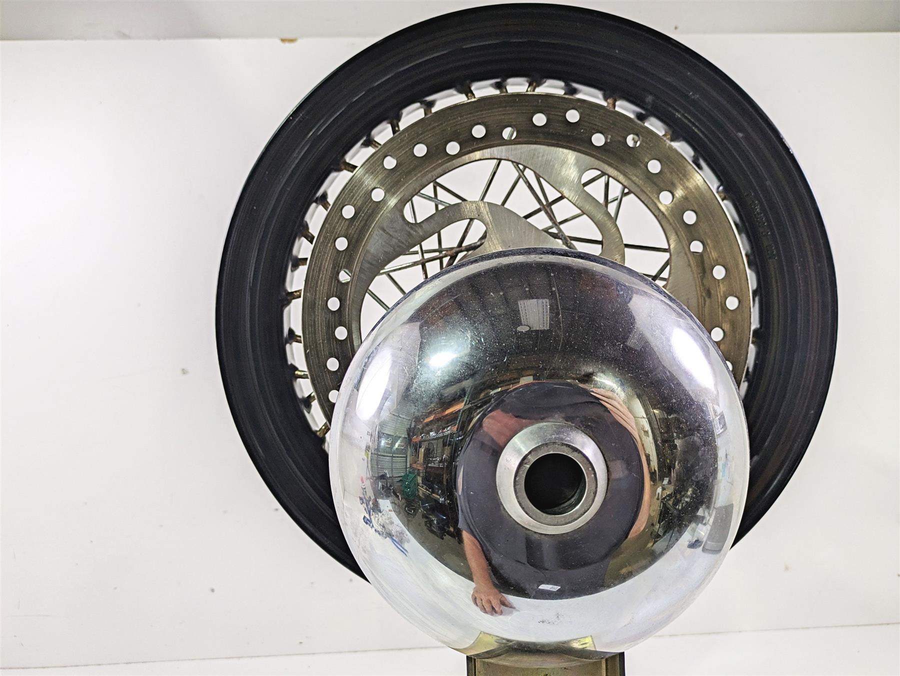 2018 Harley FLHCS Softail Heritage 115th 16x3 Front Wheel Rim & Cover 43300489 {{ shop.shopifyCountryName }} - Mototech271