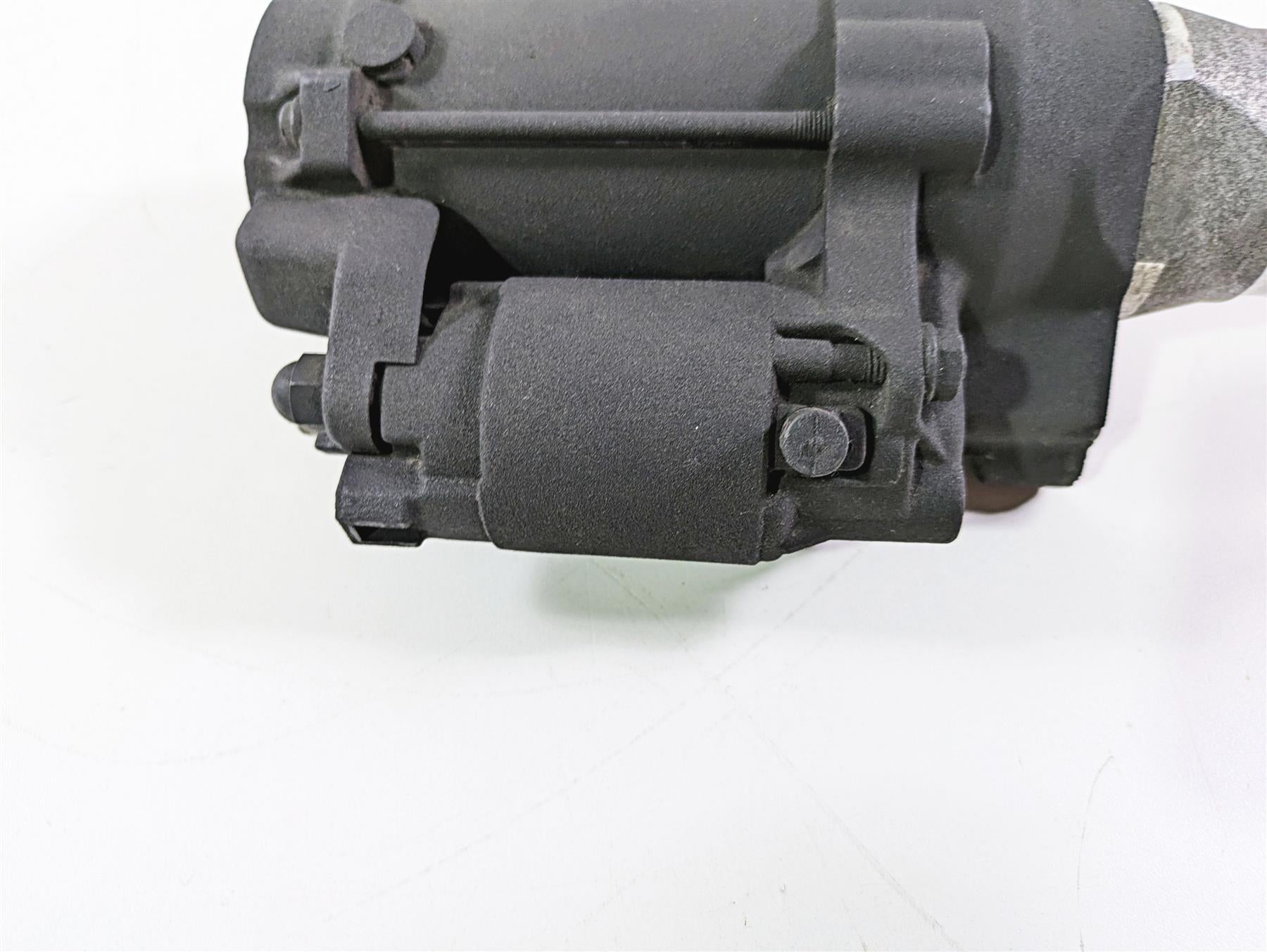 2017 Harley Touring FLHTKSE CVO E-Glide Engine Starter Motor 31400053 {{ shop.shopifyCountryName }} - Mototech271
