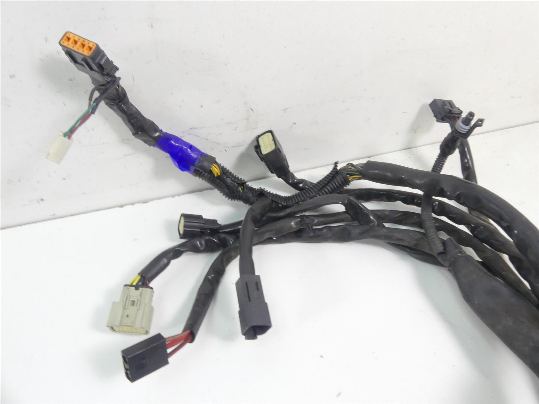 2011 Harley Touring FLTRU Road Glide Main Wiring Harness Loom Abs -Read 70121-11 {{ shop.shopifyCountryName }} - Mototech271