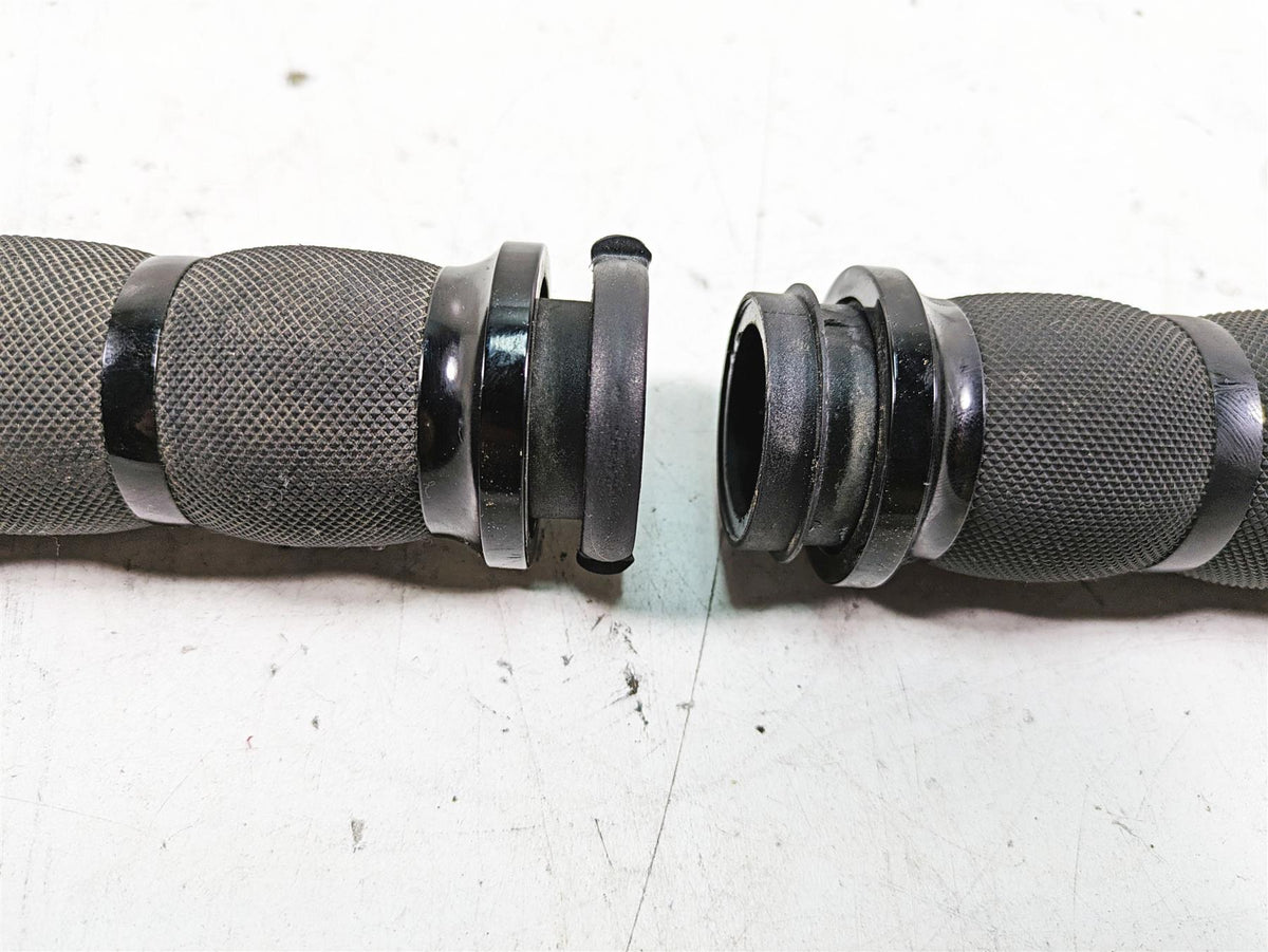 2013 Harley Touring FLHX Street Glide Avon Air Cushion Grip Set AIR-90-ANO-FLY {{ shop.shopifyCountryName }} - Mototech271