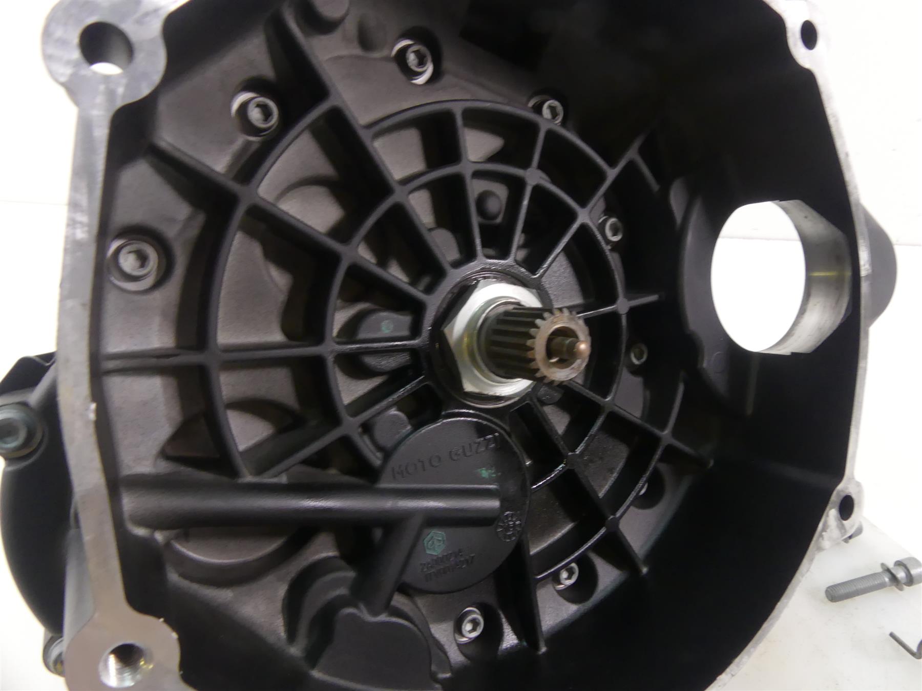2016 Moto Guzzi V7 II Special 750 Transmission Gearbox Gear Box - 4k 2A000196 {{ shop.shopifyCountryName }} - Mototech271