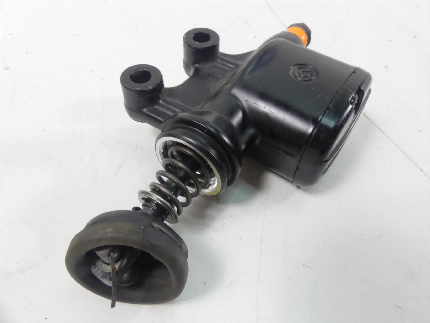 2016 Harley Touring FLTRX Road Glide Rear Brembo Brake Master Cylinder 41700028 {{ shop.shopifyCountryName }} - Mototech271