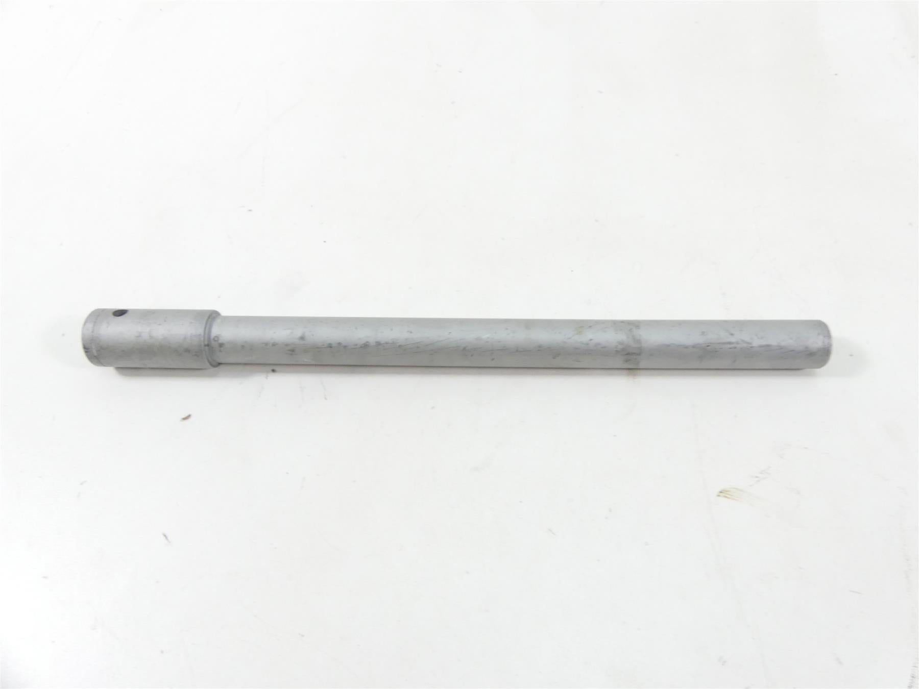 2009 Honda VTX1300 Touring Front 20mm Wheel Spindle Axle 44301-MEA-670 {{ shop.shopifyCountryName }} - Mototech271