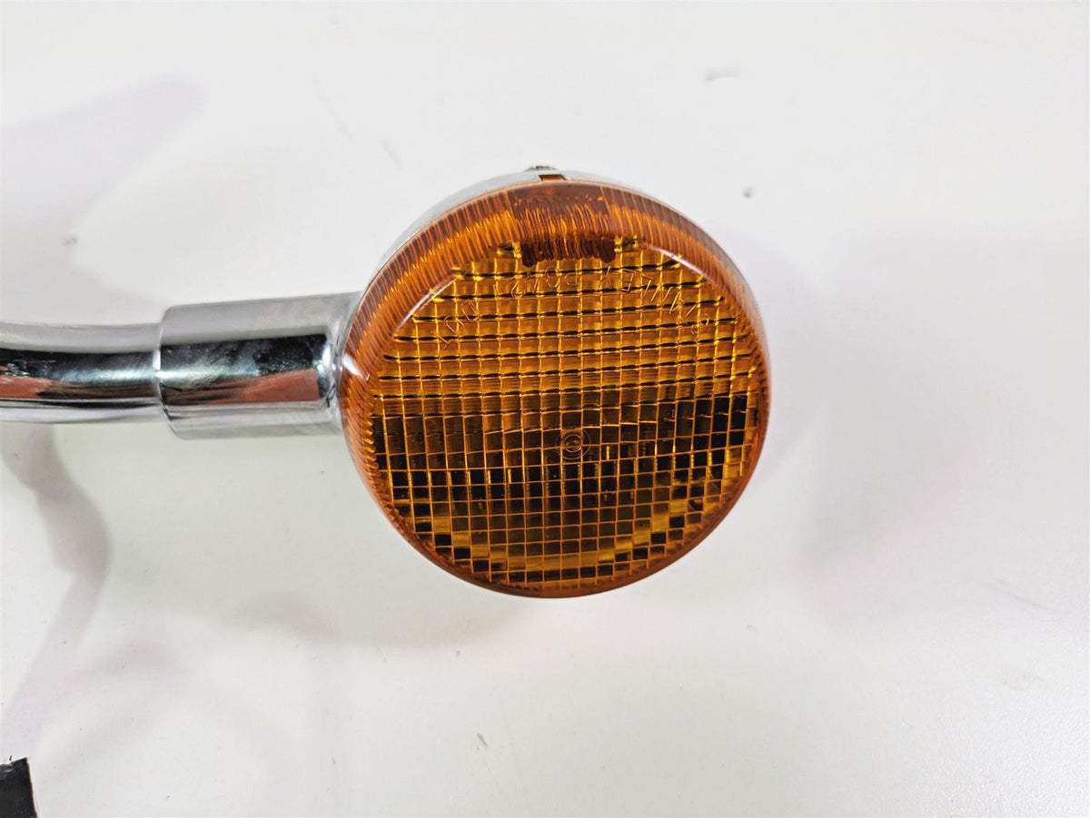 2008 Kawasaki VN1600 Vulcan Nomad Front Blinker & Mount Bracket Set 23051-0001 {{ shop.shopifyCountryName }} - Mototech271