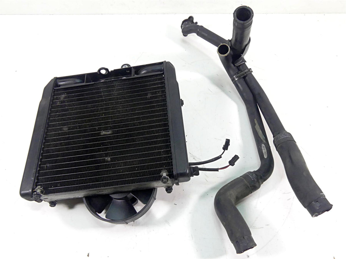 2013 Harley VRSCF Muscle Vrod Radiator Fans Reservoir Hoses Set 26722-04 {{ shop.shopifyCountryName }} - Mototech271