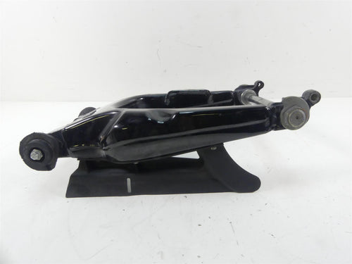 2013 Harley Touring FLHX Street Glide Rear Swingarm Swing Arm + Axle 47549-09A | Mototech271