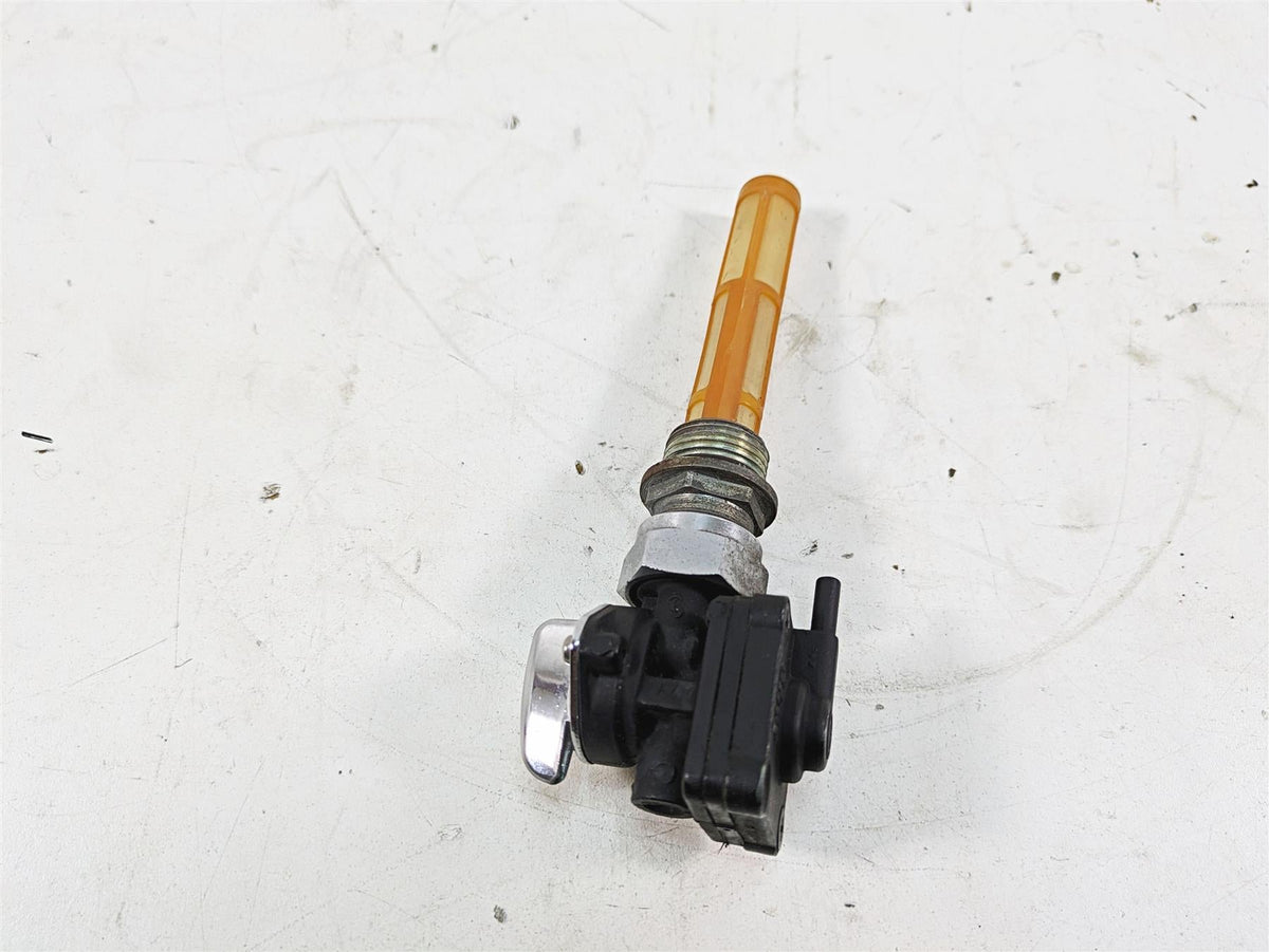 2005 Harley Dyna FXDL Low Rider Fuel Gas Valve Petcock Pet Cock 61338-02 {{ shop.shopifyCountryName }} - Mototech271