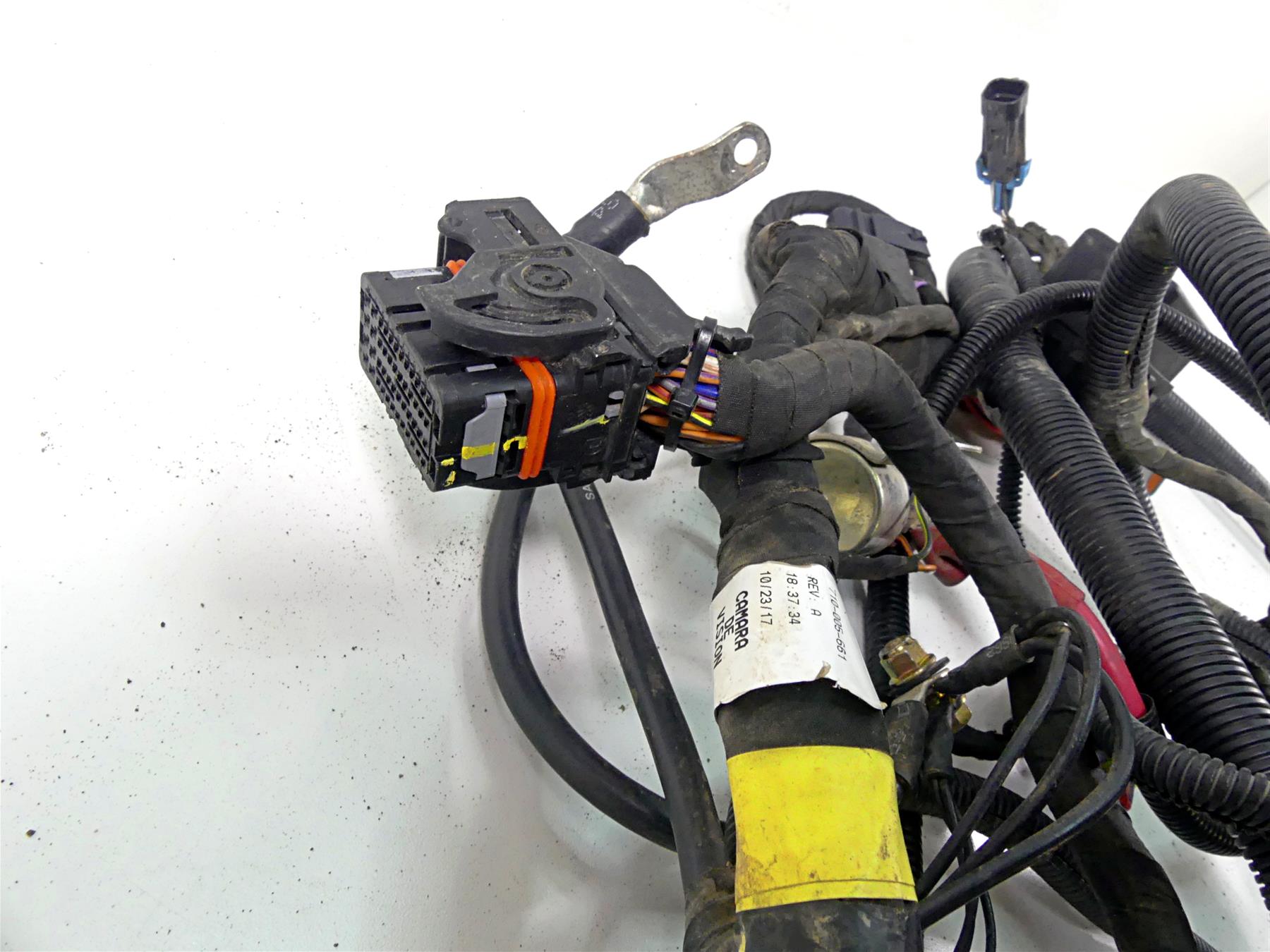 2018 Can Am Commander 1000R XT Main Wiring Harness Loom - No Cuts 710005661 {{ shop.shopifyCountryName }} - Mototech271