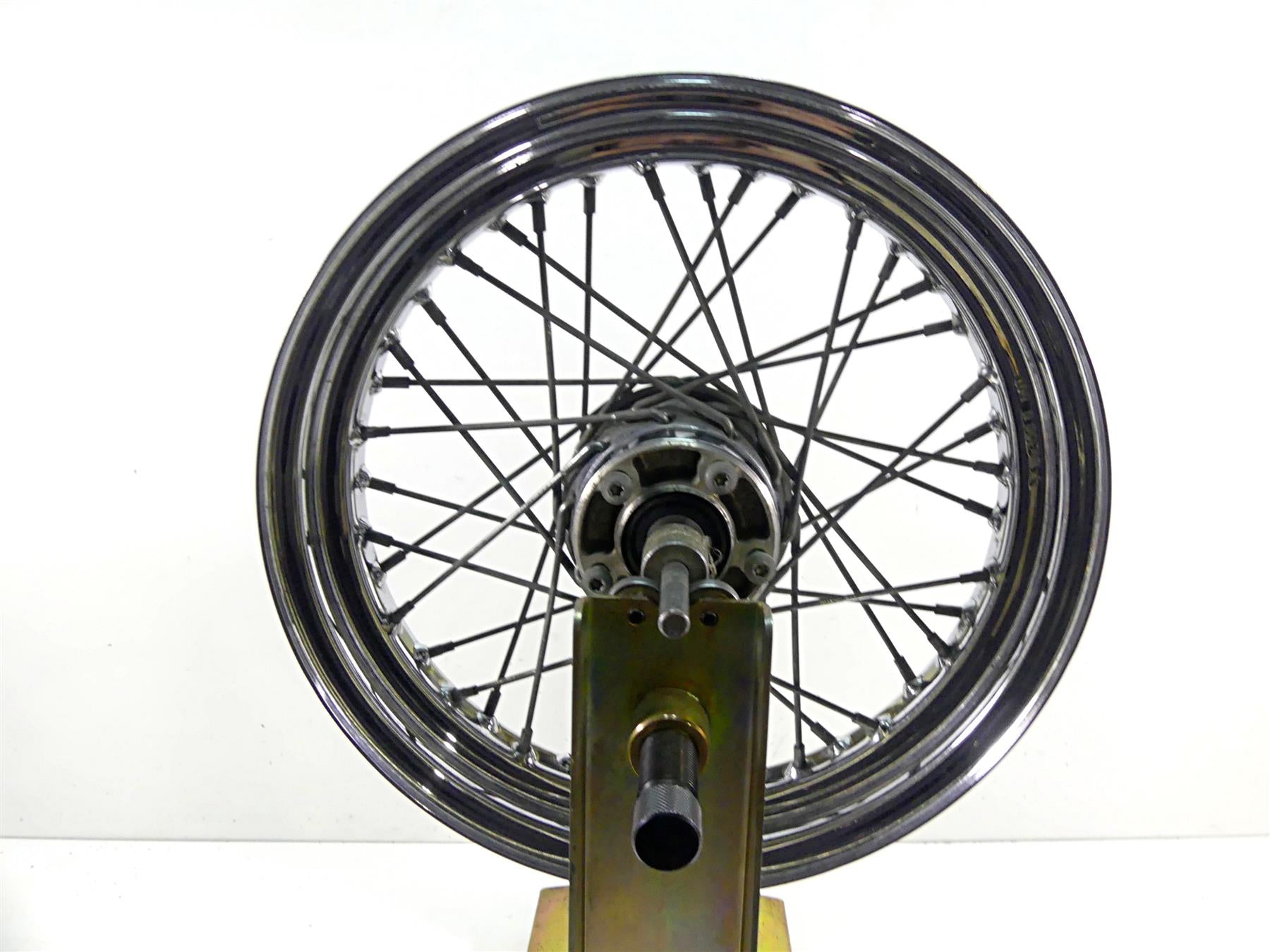 2002 Harley FLSTCI Softail Heritage 16x3 Front Wheel Rim - Read 43085-97 {{ shop.shopifyCountryName }} - Mototech271