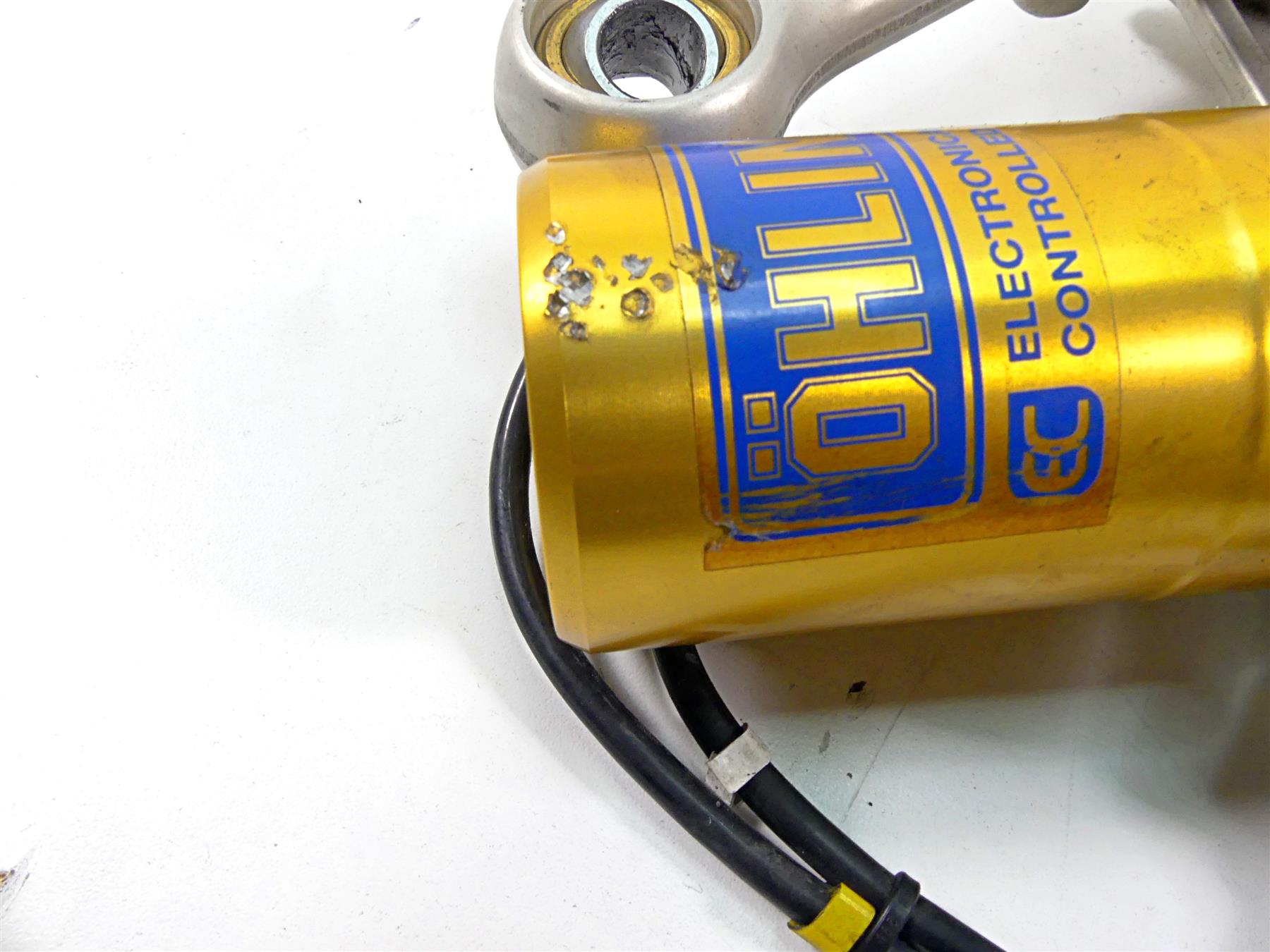 2012 Ducati Panigale 1199S Rear Ohlins TTX Suspension Shock & Linkage 36521031A {{ shop.shopifyCountryName }} - Mototech271