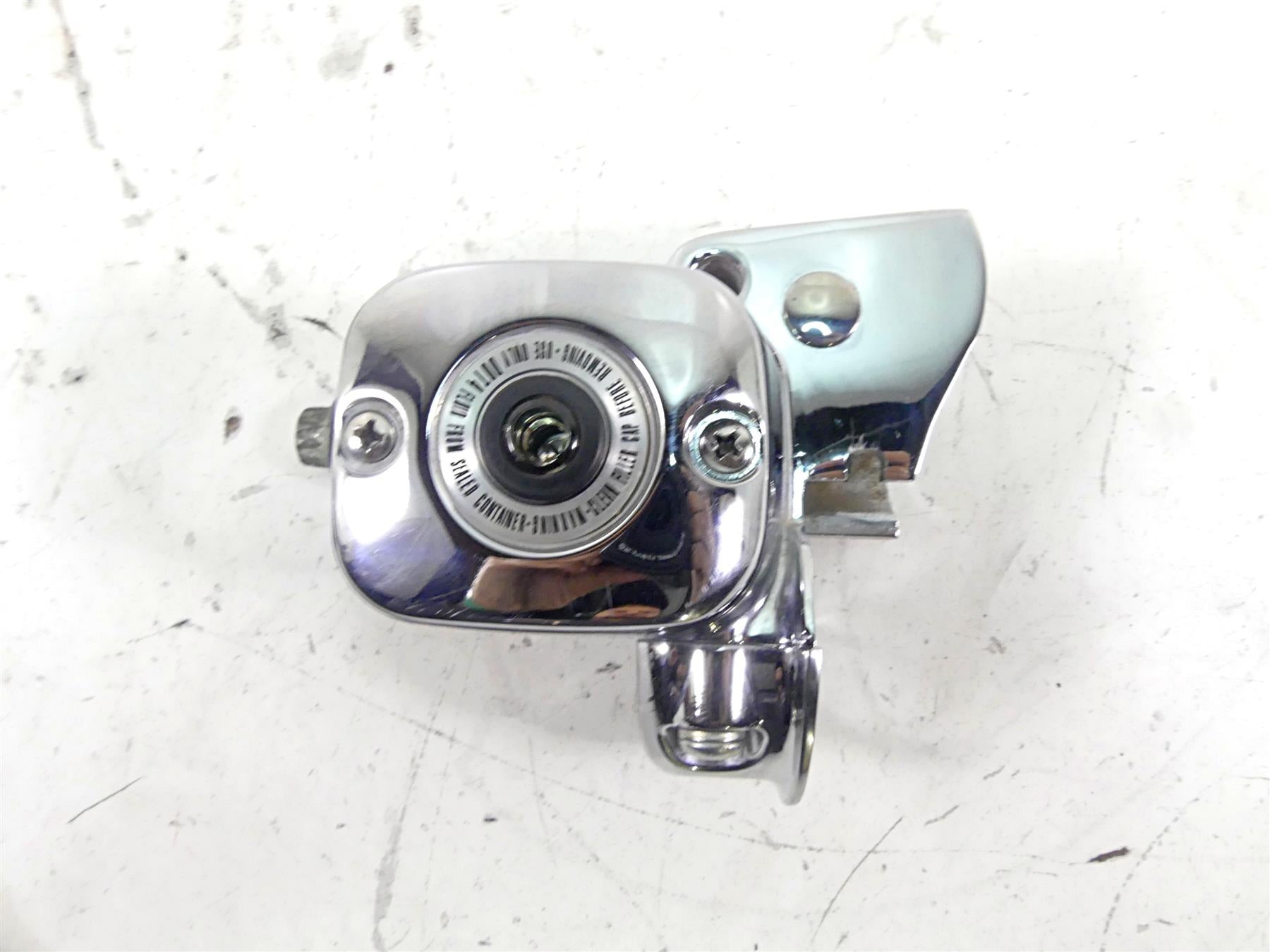 2006 Harley Softail FXSTSI Springer Front 9/16 Brake Master Cylinder 45029-11D {{ shop.shopifyCountryName }} - Mototech271