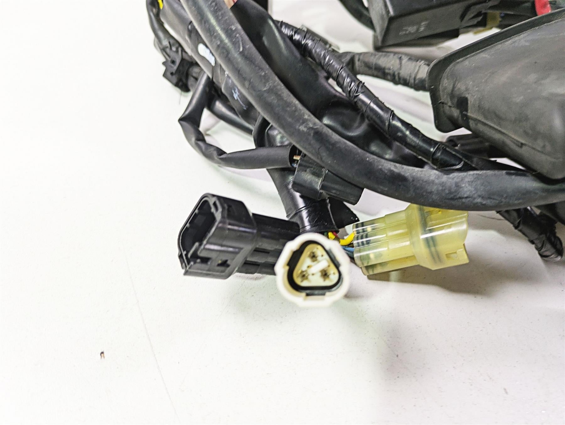 2008 Yamaha XVS1300 V-Star Tourer Main Wiring Harness Loom 3D8-82590-10-00 {{ shop.shopifyCountryName }} - Mototech271