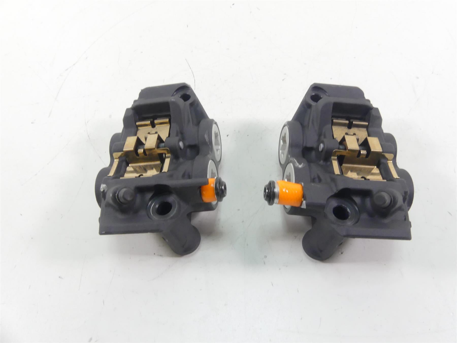 2022 Yamaha MT09 FZ09 Advics Front Brake Caliper Set -Read 1RC-2580T-00-00 {{ shop.shopifyCountryName }} - Mototech271