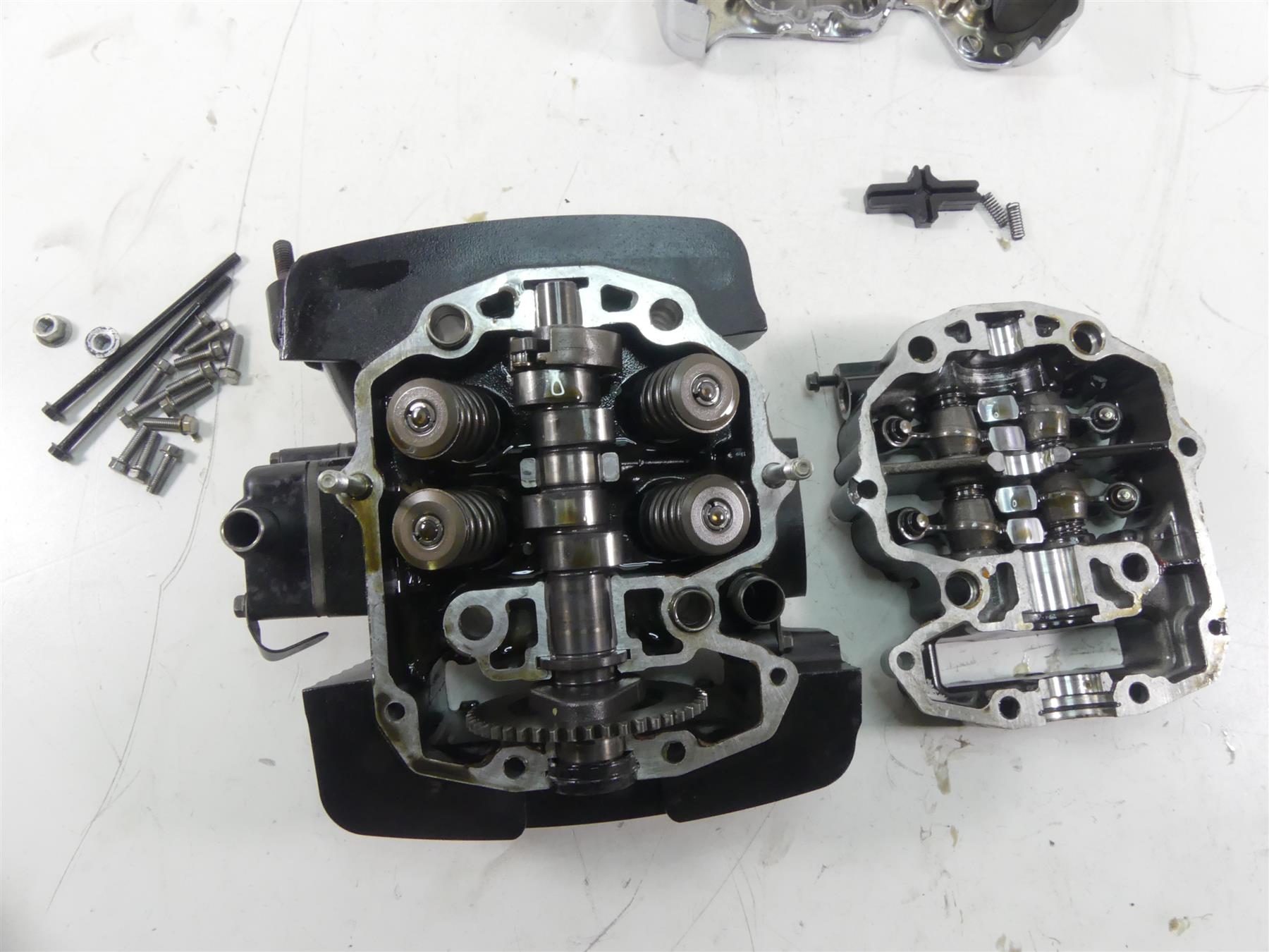 2004 Kawasaki VN1600 Meanstreak Front Cylinderhead Cylinder Head 12K 11008-0011 {{ shop.shopifyCountryName }} - Mototech271