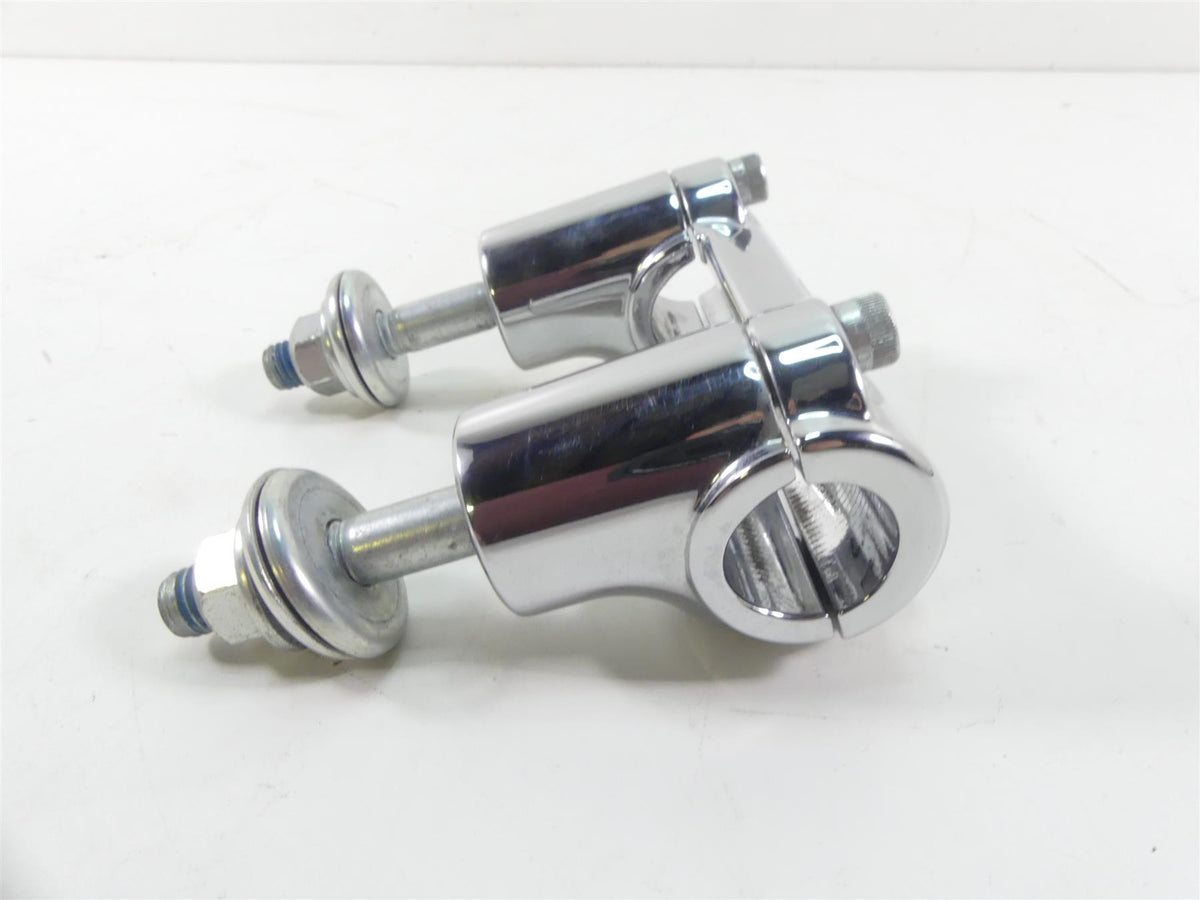 2019 Harley FLHC Softail Heritage Chrome Handlebar Clamp Riser Set 56998-09 {{ shop.shopifyCountryName }} - Mototech271