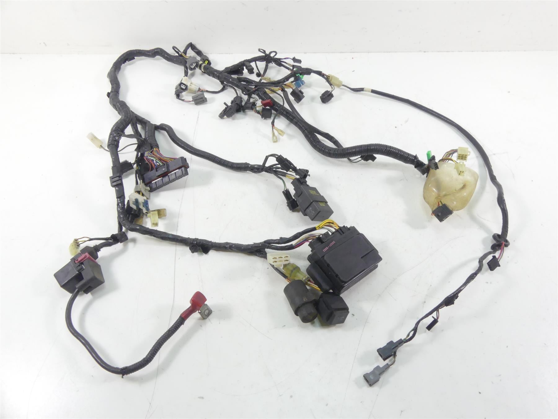 2004 Kawasaki VN1600 Meanstreak Main Wiring Harness & Fuse Box 26031-0120 {{ shop.shopifyCountryName }} - Mototech271