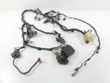 Load image into Gallery viewer, 2004 Kawasaki VN1600 Meanstreak Main Wiring Harness &amp; Fuse Box 26031-0120
