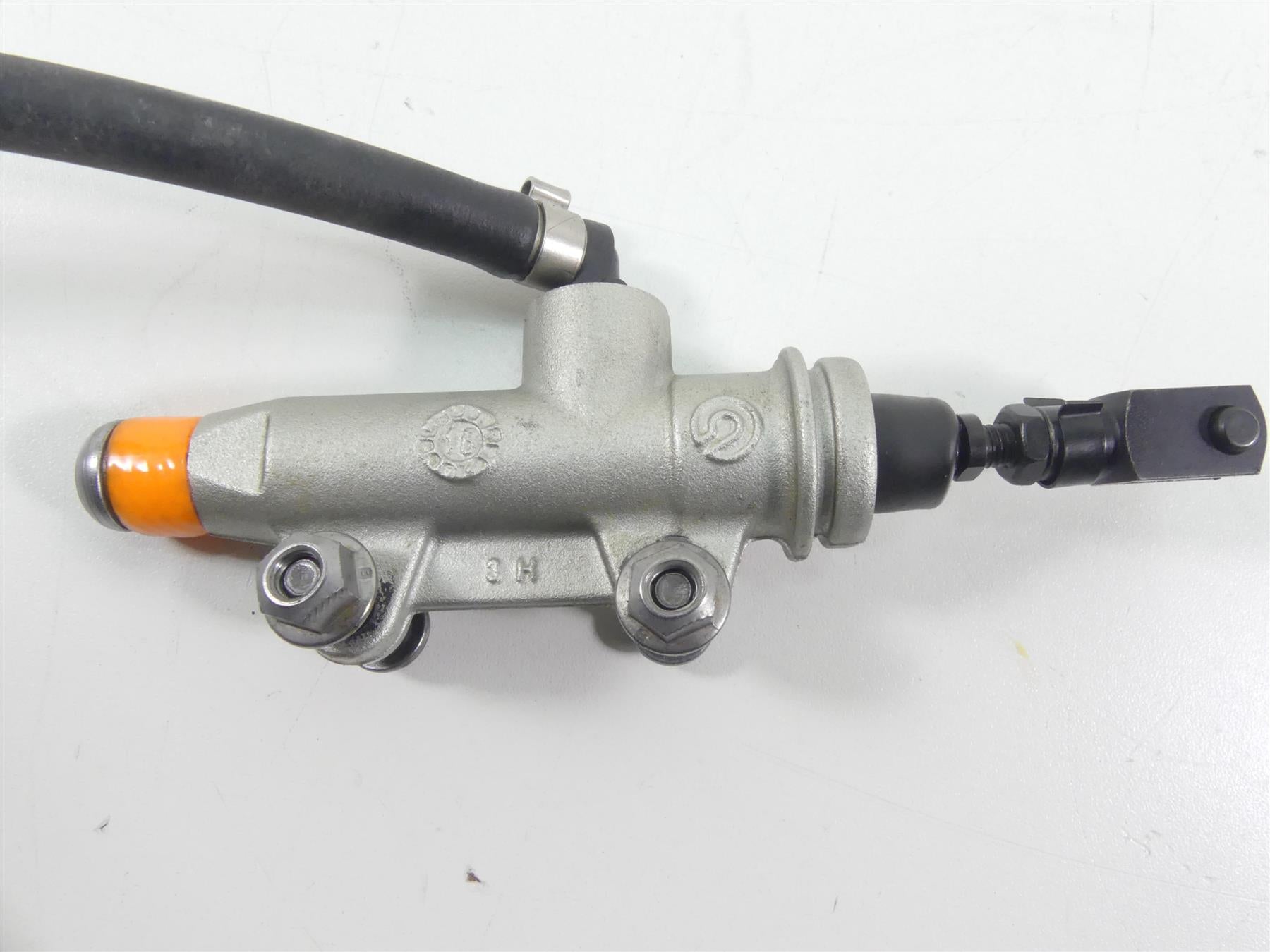 2017 BMW RnineT Racer K32 Rear Brembo Brake Master Cylinder 34318529423 {{ shop.shopifyCountryName }} - Mototech271