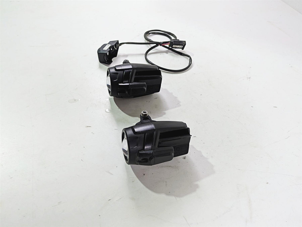 2015 BMW R1200 GS Adv K51 Spot Led Auxiliary Light Set & Wiring 63178532147 {{ shop.shopifyCountryName }} - Mototech271