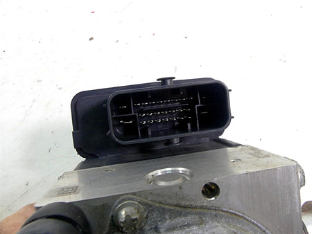 2015 Harley Touring FLHXS Street Glide Abs Brake Pump Module Unit 41100013A {{ shop.shopifyCountryName }} - Mototech271
