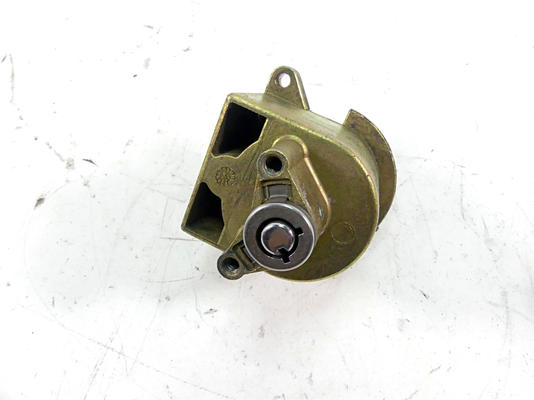 2010 Harley Touring FLHRC Road King Ignition Switch Steering Lock -Vin 71313-96A {{ shop.shopifyCountryName }} - Mototech271