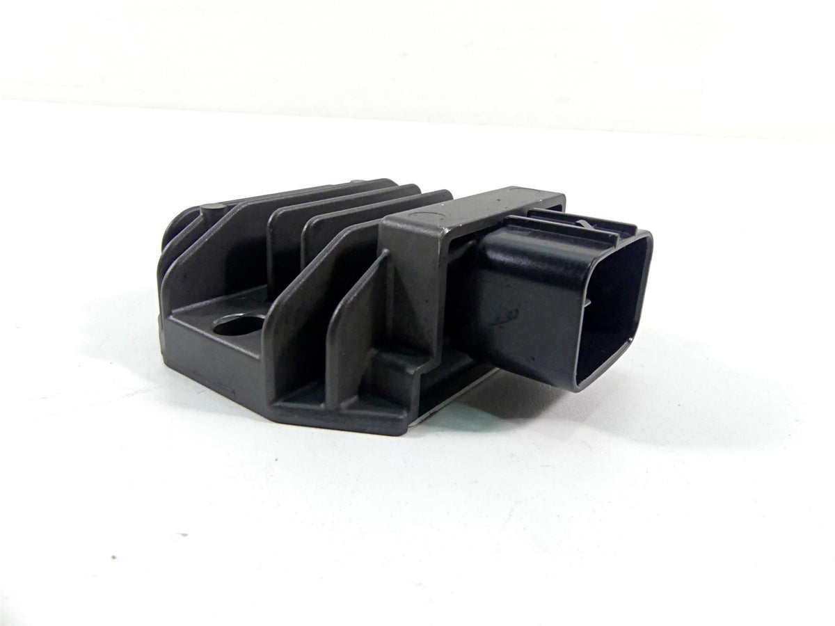 2016 KTM 1290 Super Duke R Rectifier Voltage Regulator 60311034000 FH022AA {{ shop.shopifyCountryName }} - Mototech271
