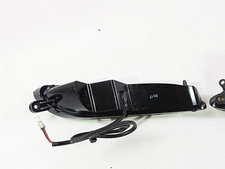 2017 Indian Chieftain Limited Front Blinker Turn Signal Set 2412456 2412455 {{ shop.shopifyCountryName }} - Mototech271