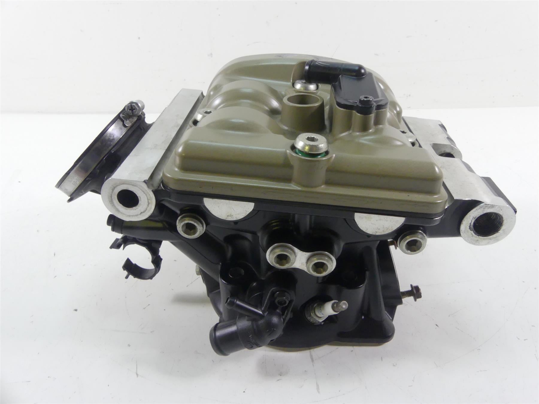 2015 Ducati Monster 1200 S Rear Vertical Cylinderhead Cylinder Head 30123662AC {{ shop.shopifyCountryName }} - Mototech271