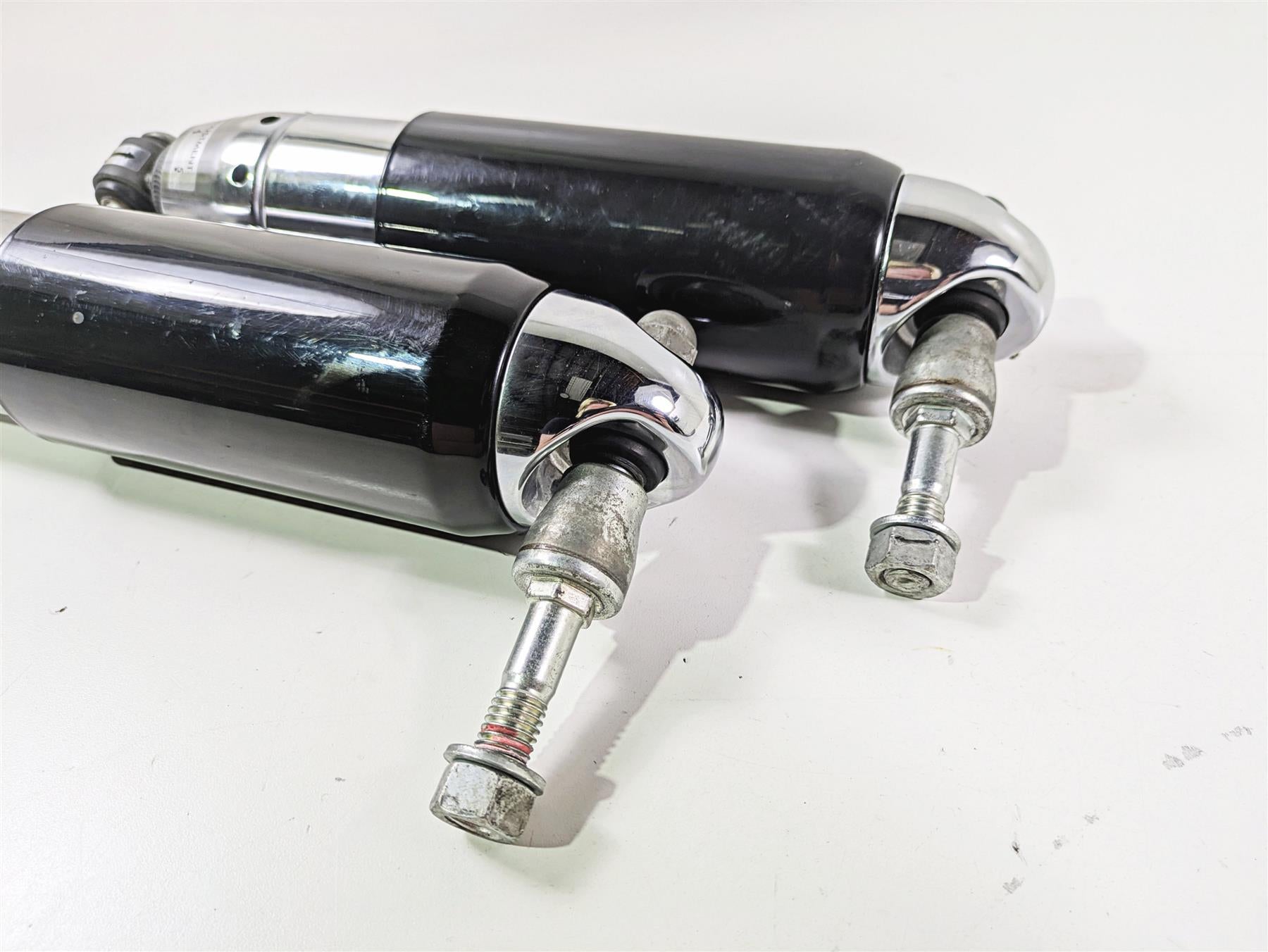 2014 Harley FXDF Dyna Fat Bob Rear Suspension Shock Set 12" 54000049 {{ shop.shopifyCountryName }} - Mototech271