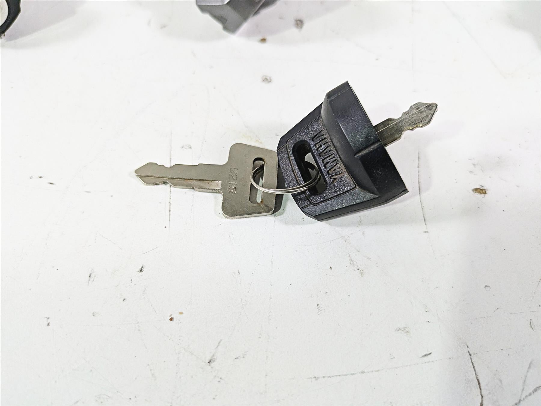 2022 Yamaha YXZ1000 R Ignition Light Awd Switch Set 1XD-H2510-10-00 {{ shop.shopifyCountryName }} - Mototech271
