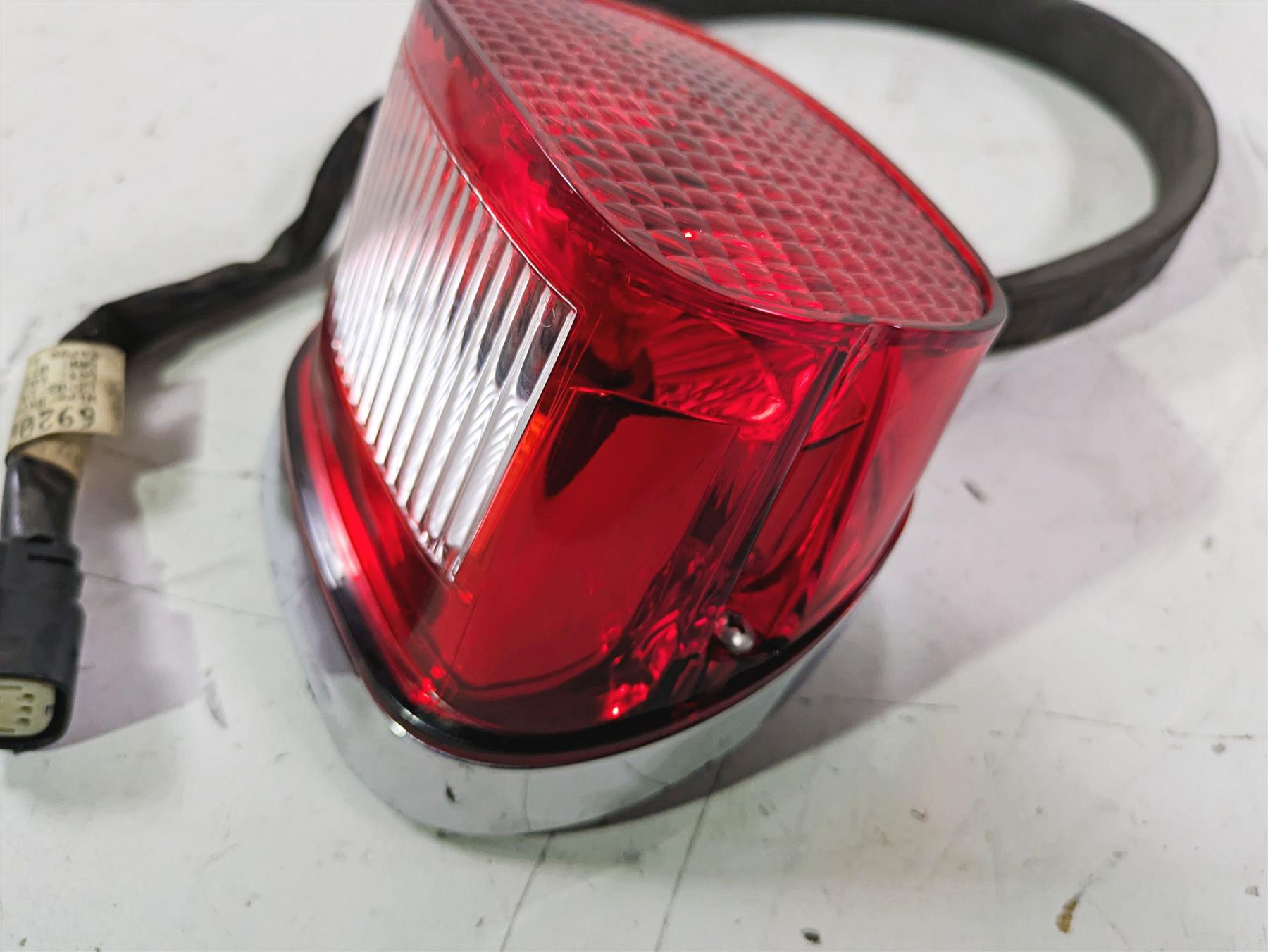 2015 Harley Touring FLHTKL E -Glide Low Taillight Brake Lamp & Wiring 68140-04 {{ shop.shopifyCountryName }} - Mototech271