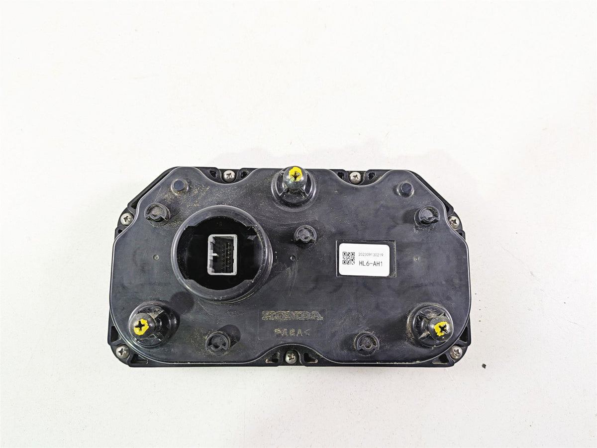 2023 Honda Talon SXS1000 S2R Speedometer Gauge Instrument - 2k 37200-HL6-AH1 {{ shop.shopifyCountryName }} - Mototech271