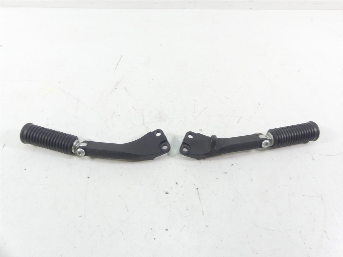2014 Harley FXDL Dyna Low Rider Passenger Footpeg Foot Pegs 49224-06A 49230-06 {{ shop.shopifyCountryName }} - Mototech271
