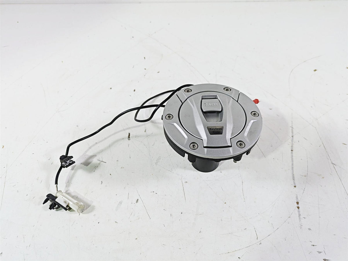 2016 BMW R1200GS GSW K50 Keyless Fuel Petrol Gas Cap Lid 16118531632 {{ shop.shopifyCountryName }} - Mototech271