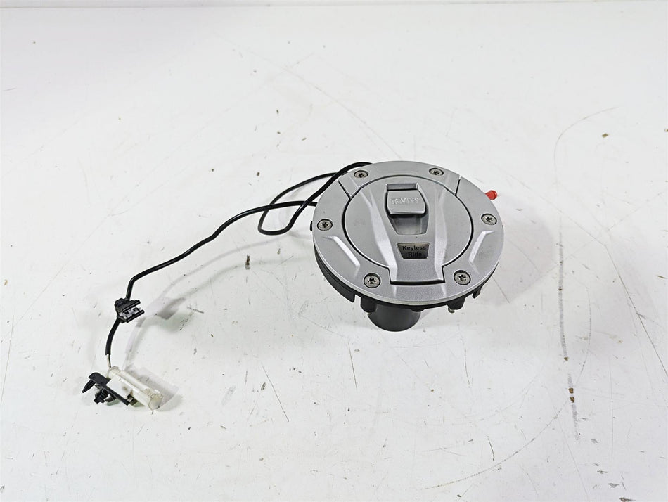 2016 BMW R1200GS GSW K50 Keyless Fuel Petrol Gas Cap Lid 16118531632 {{ shop.shopifyCountryName }} - Mototech271