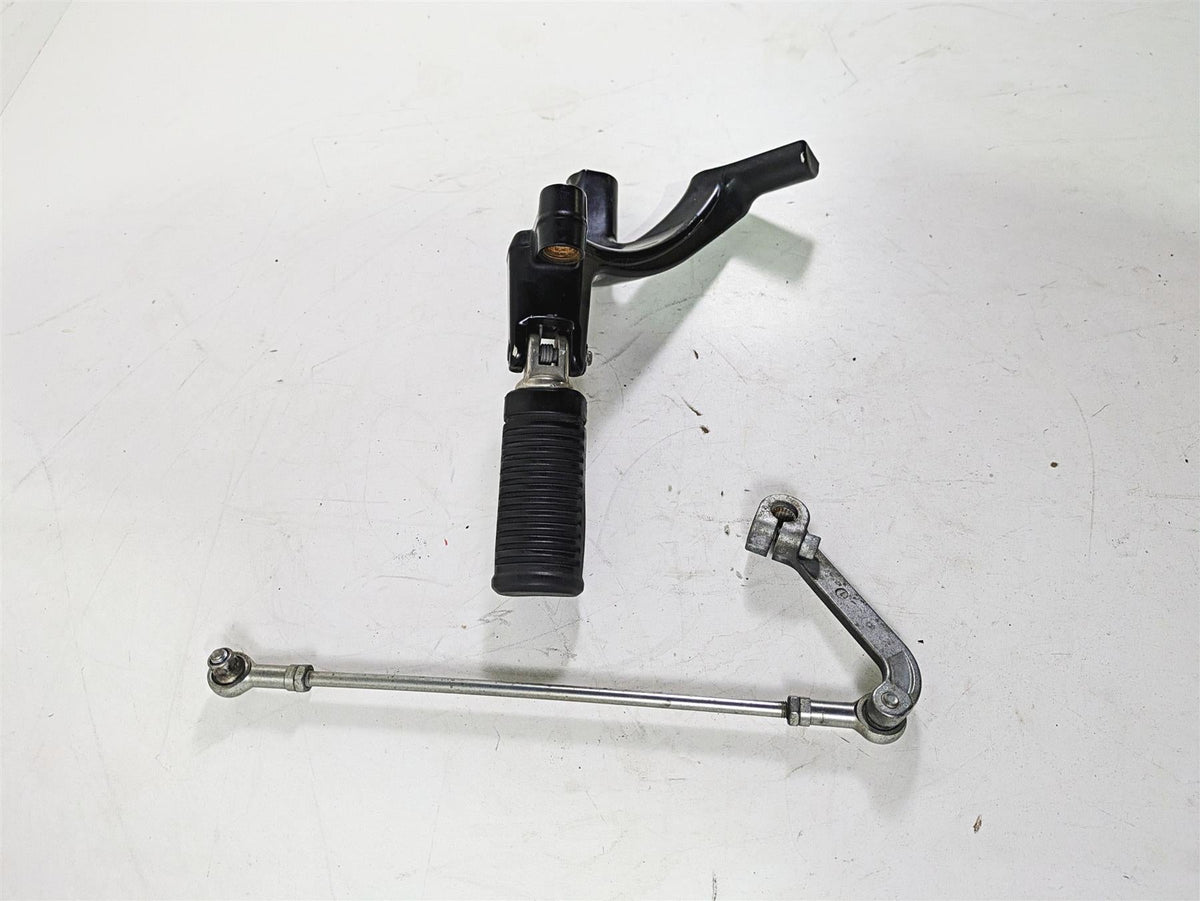 2018 Harley FXBR Softail Breakout Left Footpeg + Mount & Shift Parts 33600134 {{ shop.shopifyCountryName }} - Mototech271