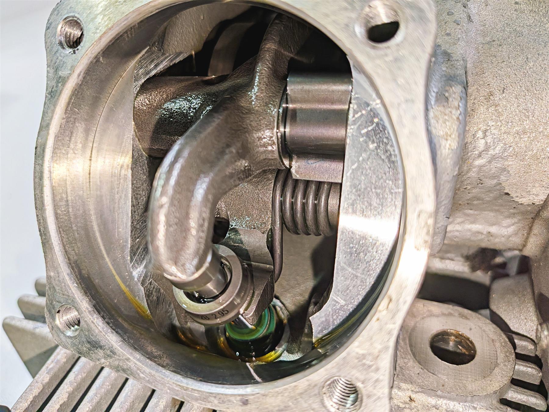 2008 Ducati Hypermotard 1100 S Front Cylinder Head Cylinderhead 7K 30122571AB-Mototech271