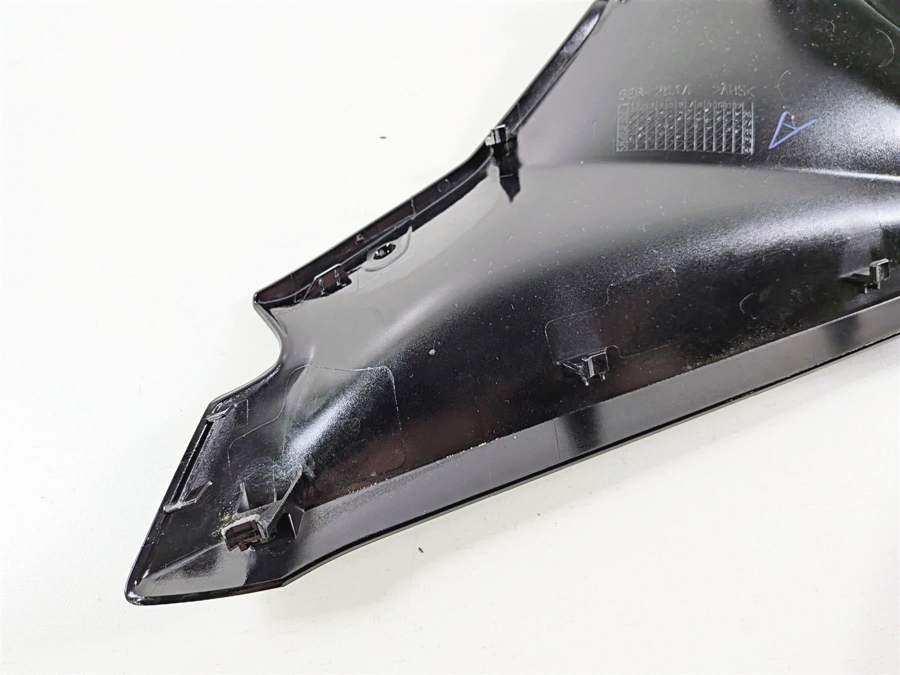 2025 Yamaha YZF R7 Left Upper Inner Black Fairing Cover BEB-2837L-00 {{ shop.shopifyCountryName }} - Mototech271